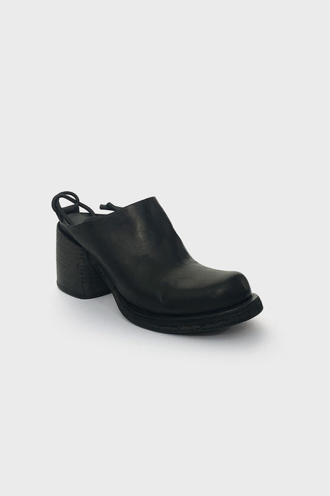 Break Free Mule - Black/Black